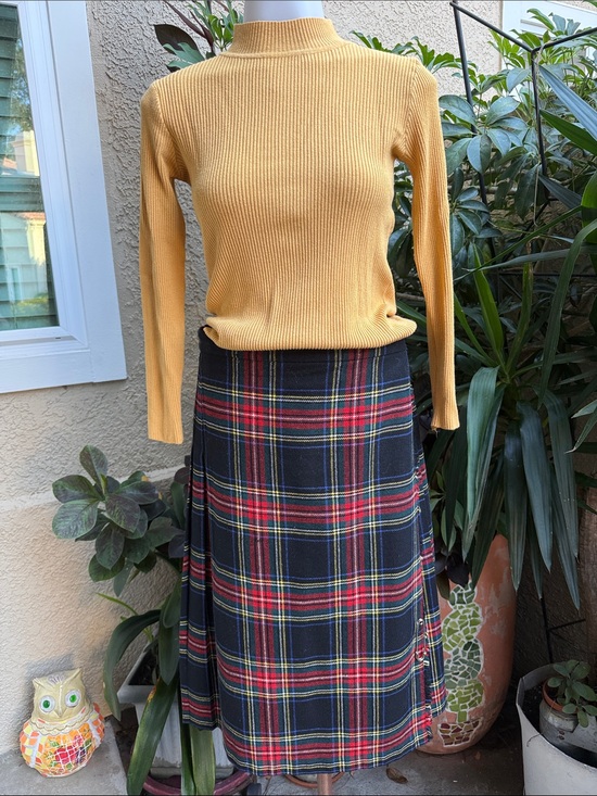 Vintage Dresses & Skirts - Vintage Classic Tartan Wool Wrap Skirt Pleated in the Back in Navy and Red Plaid